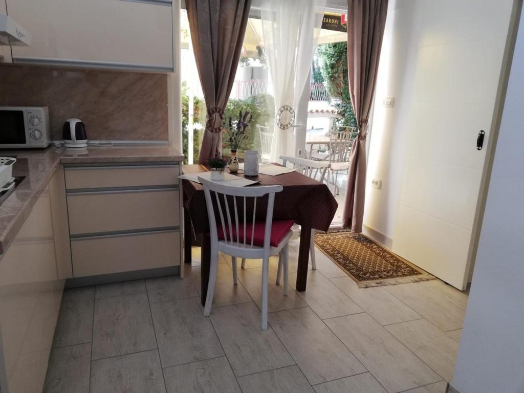 Apartments With A Parking Space Pakostane, Biograd - 22375 Exterior foto